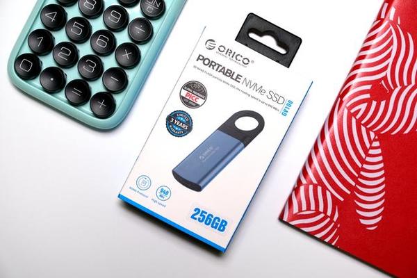 U盤之外的更好替代者 ORICO 迅龍-翼移動固態(tài)硬盤評測