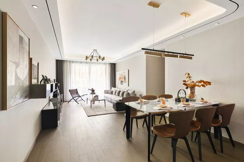 以匠心定制，詮釋高級美學(xué)——您的廣告發(fā)布新選擇